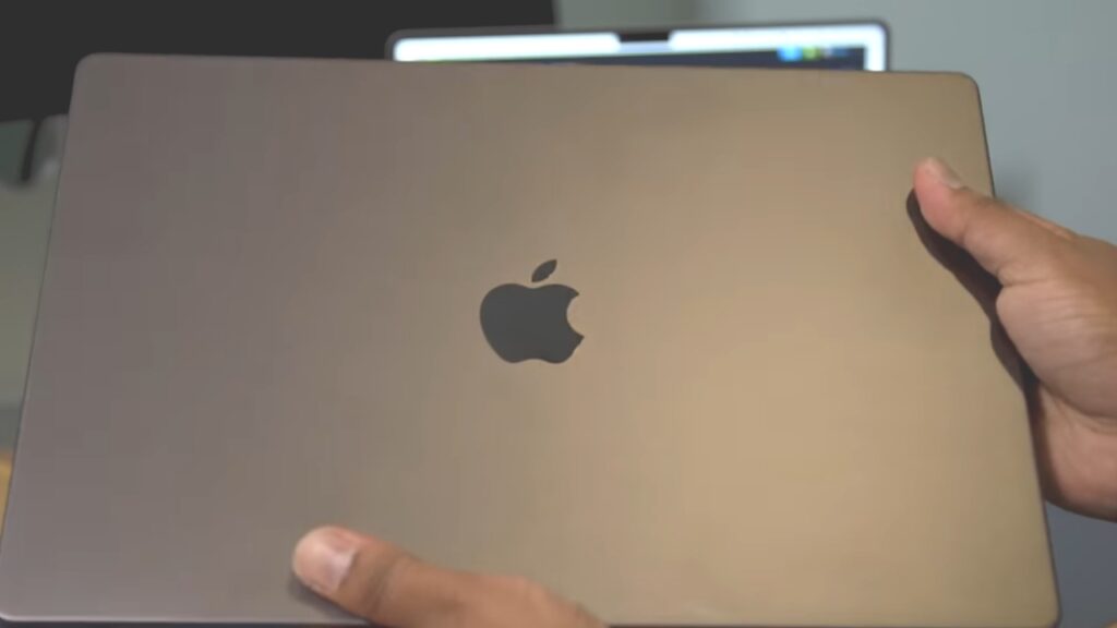 Is there an M3 MacBook Pro