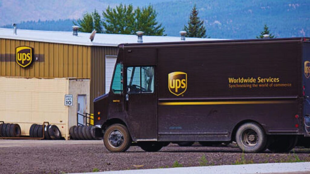 UPS seasonal Delivery Driver